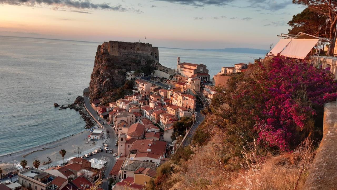 Vila Casa "Paolo E Francesca" Monolocali Scilla Exteriér fotografie
